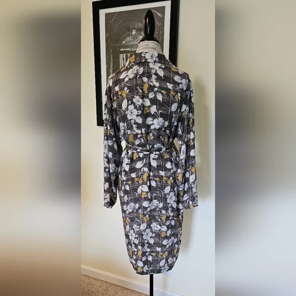 Floral Plaid Long Coat - Picture 4 of 11